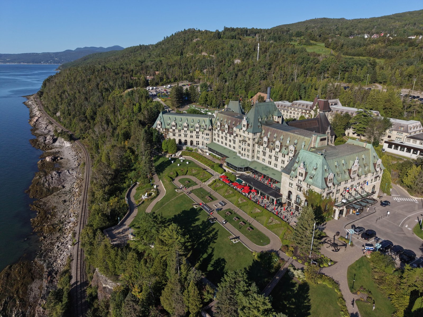 Votre réseau est une plante, pas un carnet d’adresses : 5 leçons du congrès de l’AQDFL dans Charlevoix